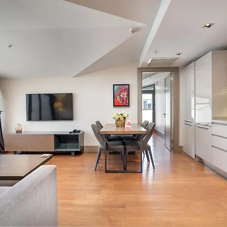 Sentire & Residences Taksim מלון 3*