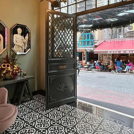 Sentire & Residences Taksim 3*