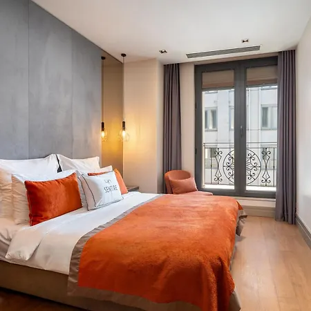 Sentire & Residences Taksim 3*