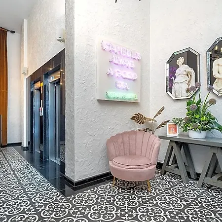 Sentire & Residences Taksim 3*