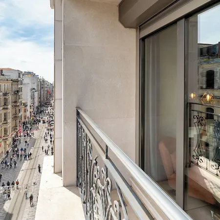 Sentire Hotels&residences Taksim 3*
